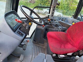 New Holland 8560 r.v 1997 výkon 119kW TM165 - 10