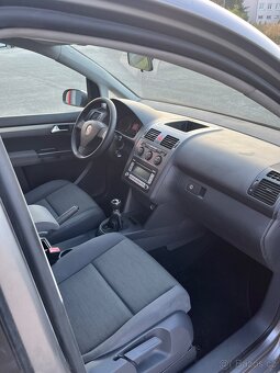 Volkswagen Touran TrendLine 1.6 Benzin = Top Stav = - 10