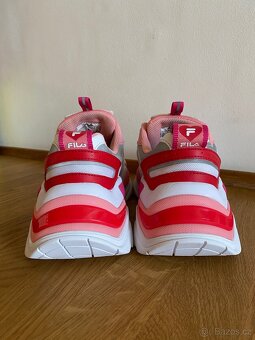 Dámské tenisky Fila Electrove vel. 38 - 10