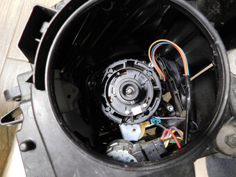 Citroen C6 pravé predné svetlo Bixenon rok 2007 - 10