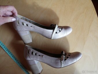 kožené značkové lodičky - vel. 38 - 10