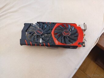 ATX zdroj 700w semimodulární - 10