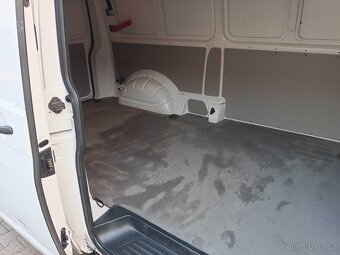 Volkswagen Transporter Long 2.0TDI 75kW 3400mm klima 3-místa - 10