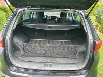 KIA Sportage QL 1,6 T-GDI - 10