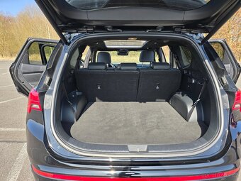 Hyundai Santa Fe 2,2 CRDi 4x4 Luxury - 10