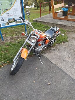 Suzuki Savage 650 - 10