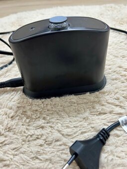 Robotický vysavač iRobot Roomba i7 / černá - 10