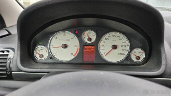 PEUGEOT 407 2,2 HDI 16V Premium Pack - 10