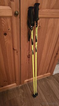 Švýcarské Stöckli lyže Team SX 140 cm + sportovní hůlky - 10