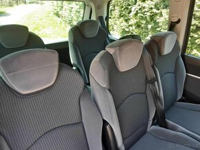 Peugeot 807 2.0 Hdi 100 kw -8mist. model 2012 - 10
