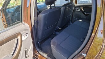 DACIA DUSTER 4x4 1.5 DCI 81KW.NEZÁVISLÉ TOPENÍ.KLIMA.TAŽNÉ. - 10