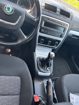 Škoda Octavia II 1.6 TDI - 10
