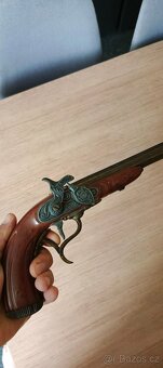 Repliky pistolí,kovaný stojan na sklenice - 10
