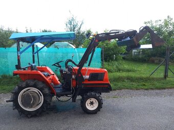 Prodám malotraktor KUBOTA GL25 - 10