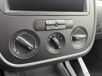 VW Golf 1.9 TDi 77kW Model BEZ DPF,AC - 10