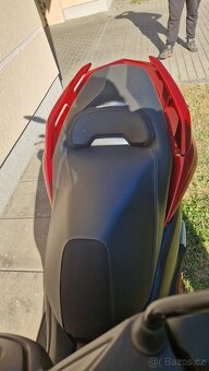 Yamaha X Max 125 - 10