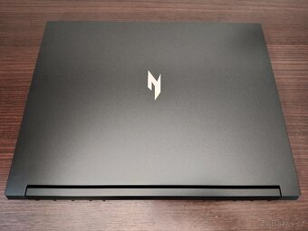 Nitro v16,RTX-4060-8gb-Mux,R7-8845hs,DDR5-32gb,ZÁRUKA - 10