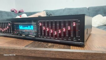 FISHER EQ-875 - 10