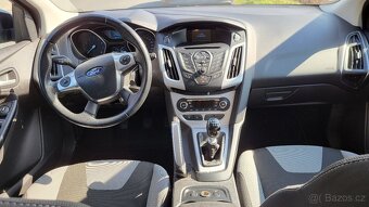 Ford Focus 3 combi 1.0 benzín 92kW, Champions League - 10