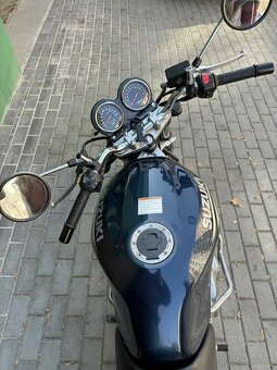 Suzuki GS500 - 10