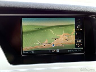 Audi A4 2.0 TDi Quattro Navi Aut.klima - 10