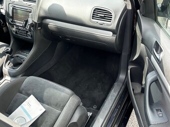 VW Golf VI 1.4TSi, r.2010, serviska, panorama - 10