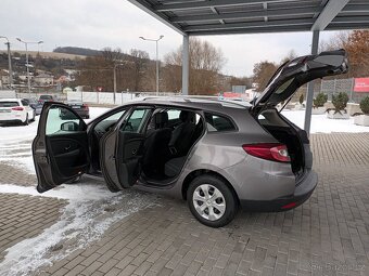 Renault Mégane 1,6 16V,74KW,ČR,1MAJ, - 10