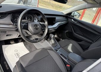 Škoda Octavia TSI 81kW Active 22tKm benzín manuál 81 kw - 10