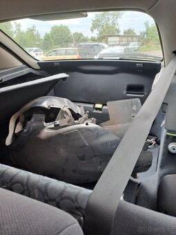 Opel Astra - 10