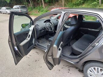 Toyota Yaris 1.0VVT-i, 51kw, rok 2008.. - 10