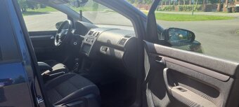 🔹Volkswagen Touran 1.6 TDI (2011) panorama,nový model 🔹 - 10