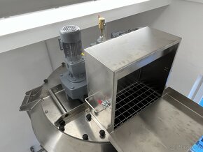 Prodám míchací stroj na proteiny a doplňky stravy - 10