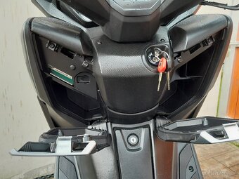 Yamaha X-Max 400, 2016, moc pěkný stav, poTK - 10