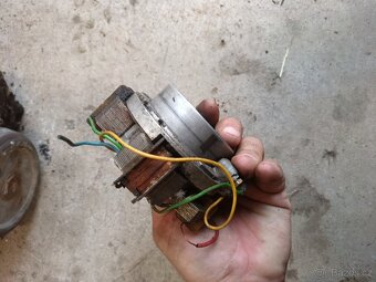 Motor Babeta 207 - 10
