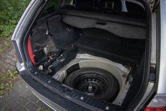 BMW E46 320d nová STK, sada kol k autu - 10