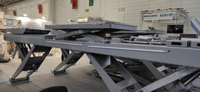 Zvedák DVOUSLOUPOVÝ se SPDNÍM/ VRCHNÍM propojením 3.5-7.5t - 10