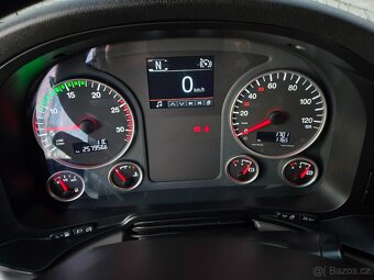 MAN TGX 33.500 6x4 MANUAL RETARDER iba 258tkm - 10