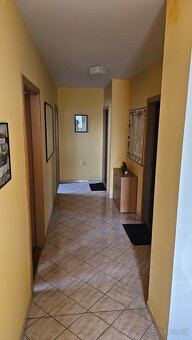 Rodinný dům s penzionem - 10