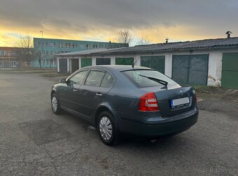 ŠKODA OCTAVIA II 2.0 TDI (2005) - 10