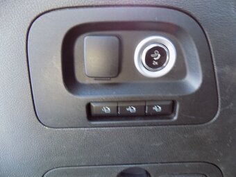 Ford S-MAX 2.0TDCi/Titanium/AT/LED/ - 10