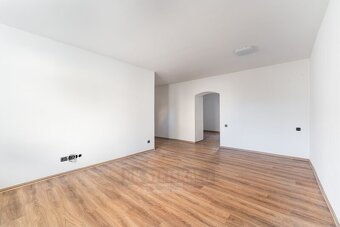 Prodej bytu 2+kk ve Vimperku (50 m²) - 10