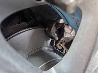 Bmw F31 318d 105kw po velkém servise  - 10