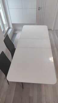 Luxusní jídelní stůl - 10