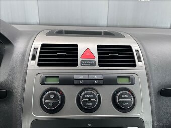 Volkswagen Touran 1,9 TDI 77kW Comfortline (2007) - 10