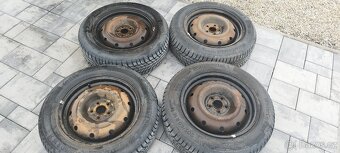 205/60 R16 zimní sada pneumatik 8mm - 10