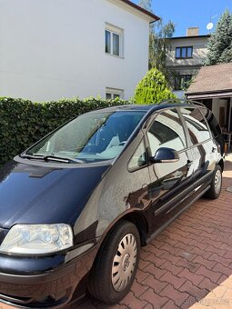 Volkswagen Sharan 1.9 TDI - 10