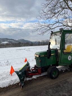 John deere 430 zahradní traktor - 10