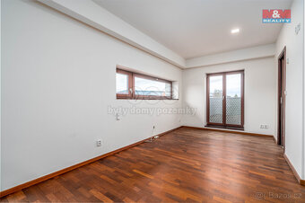 Prodej rodinného domu, 272 m², Jeneč, ul. Západní - 10