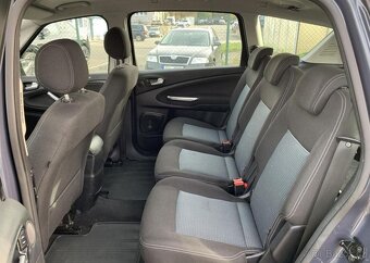 Ford S-MAX 2.0TDCi 7MÍST KLIMA TEMPOMAT manuál 103 kw - 10