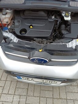 Ford C Max 2,0 TDCi 7 míst - 10
